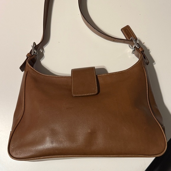 Coach Elegant Brown Leather Shoulder Bag The Coach Hamptons 7789 Hobo bag - Picture 3 of 14